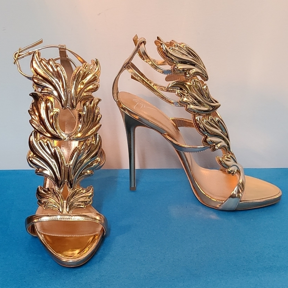 Giuseppe Zanotti Gold Coline Wings Leather Sandal Heels - Picture 14 of 15